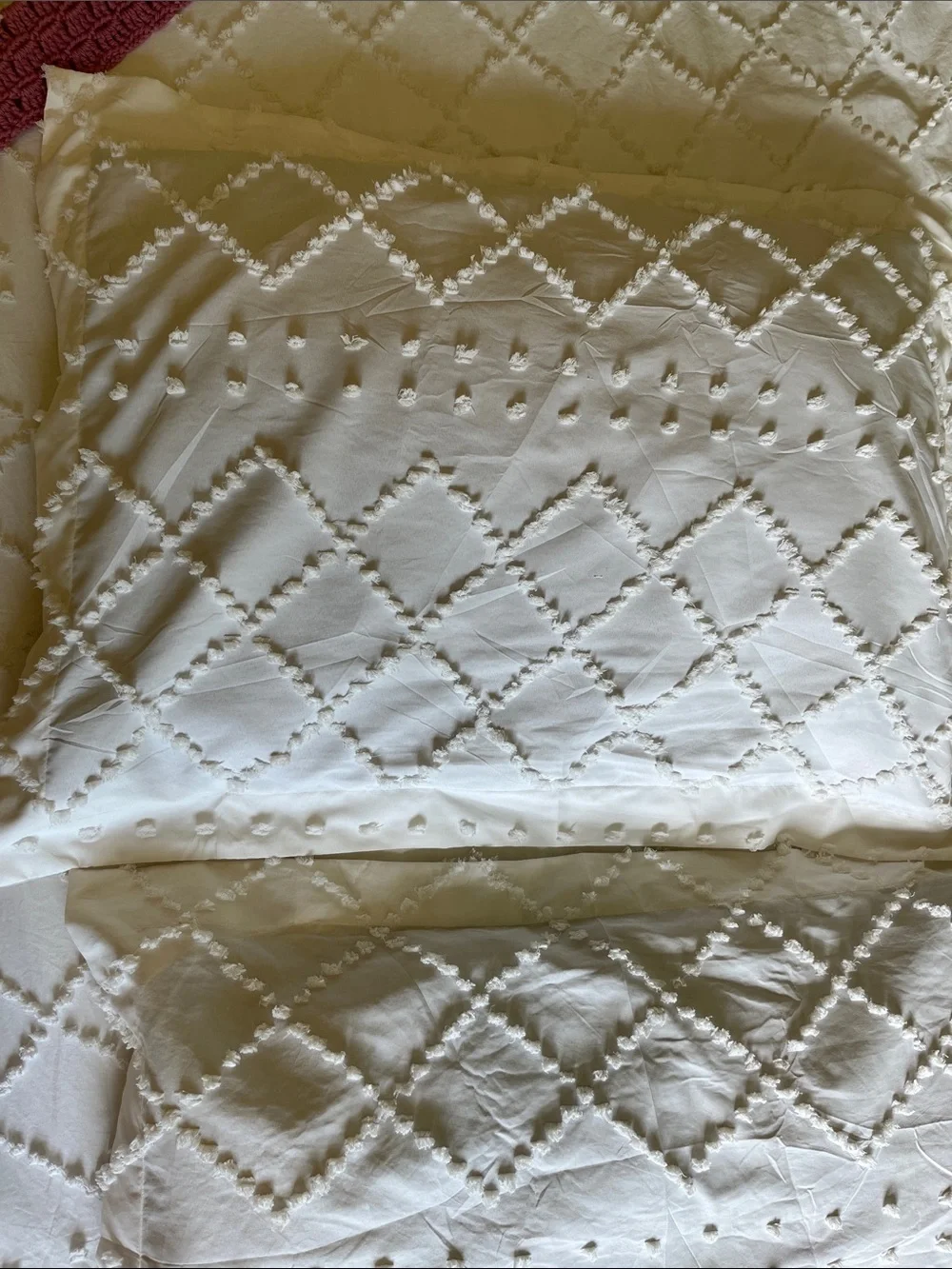 Diamond Tufted White Comforter - Classic Textured Coverlet and 2 shams